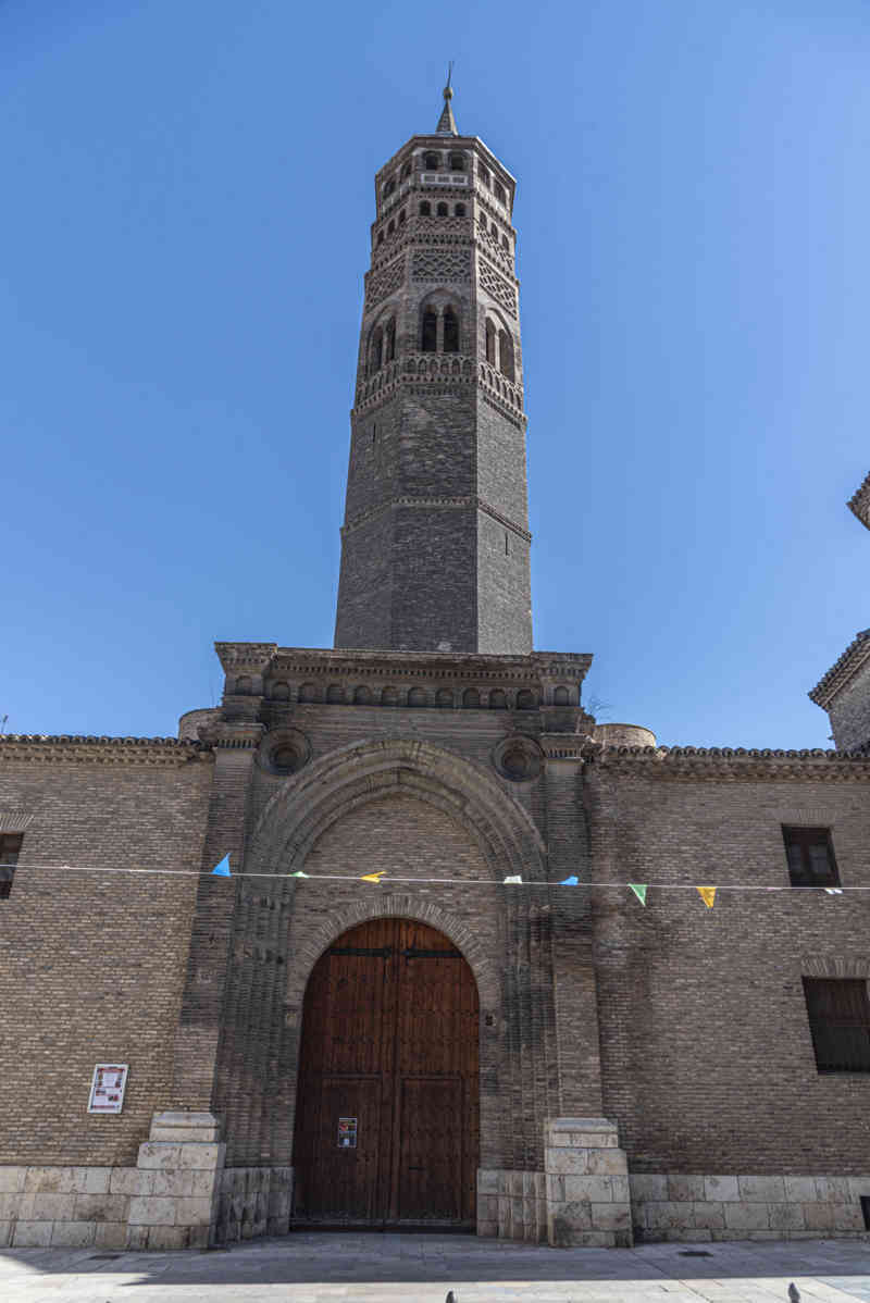 Zaragoza 072 - iglesia de San Pablo.jpg